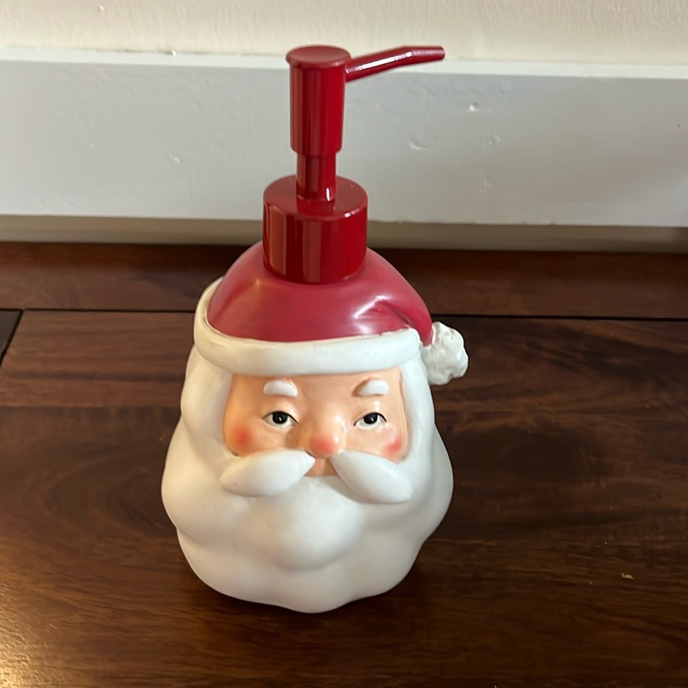 Santa Soap Dispenser